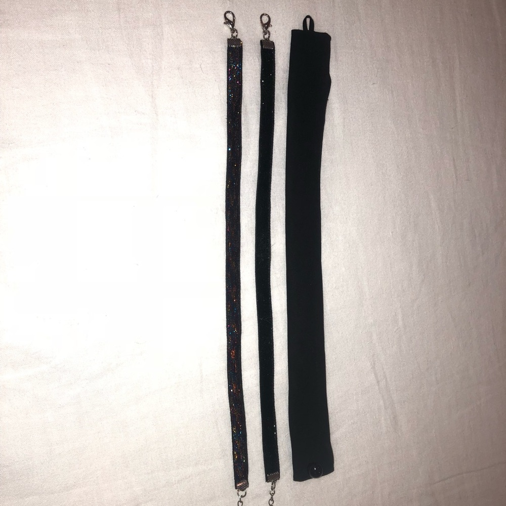 SET OF 3 CHOKERS